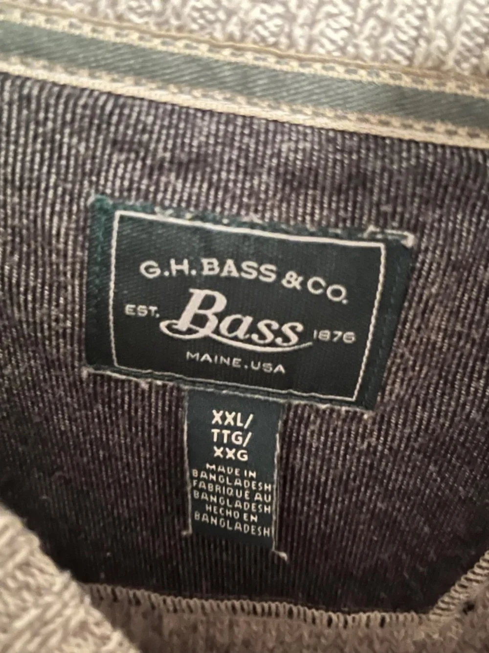 light gray sweater, xxl